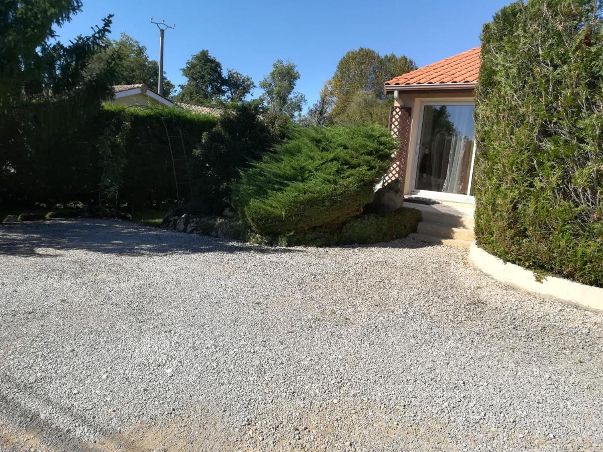 Le Ti'Roussat Acomodação com café da manhã Saint-André-de-Cubzac Exterior foto